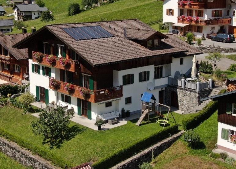 Gästehaus Fitsch - Ferienwohnung in Silbertal Exterior foto