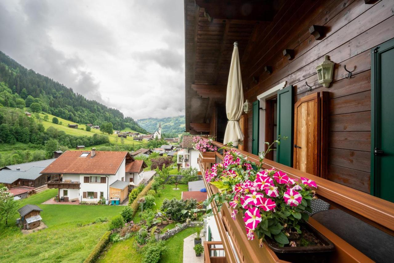 Gästehaus Fitsch - Ferienwohnung in Silbertal Exterior foto